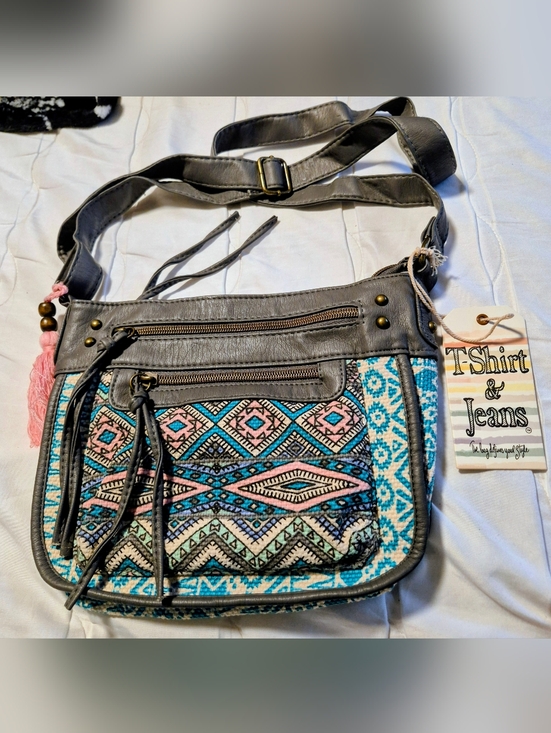 T-Shirt & Jeans Handbags - New Boho W/ Tags "T-Shirt & Jeans" Brand Multi Color Crossbody Purse W/Tassels